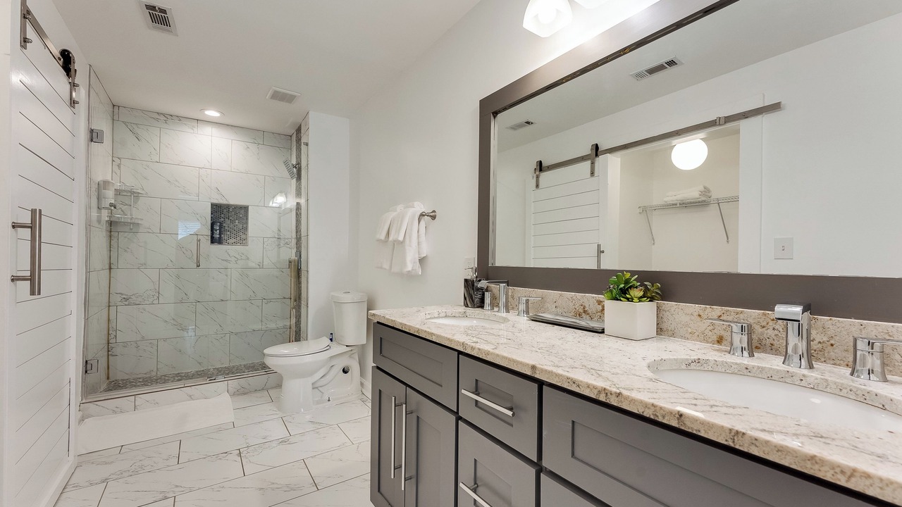 Photo of Bathroom in Sylvan Hills