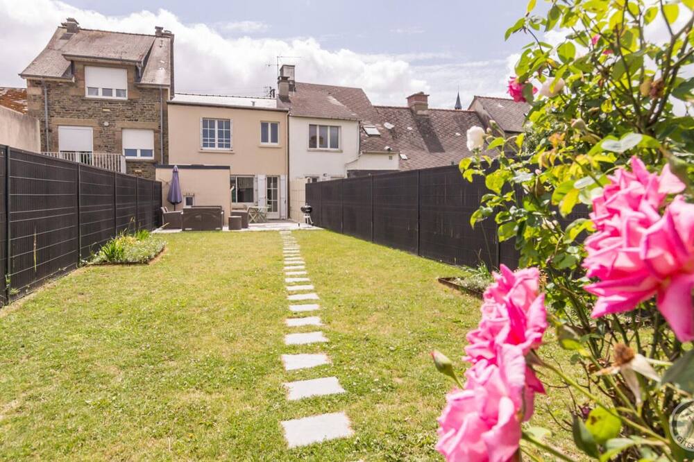 Photo of Outdoor in Pontorson