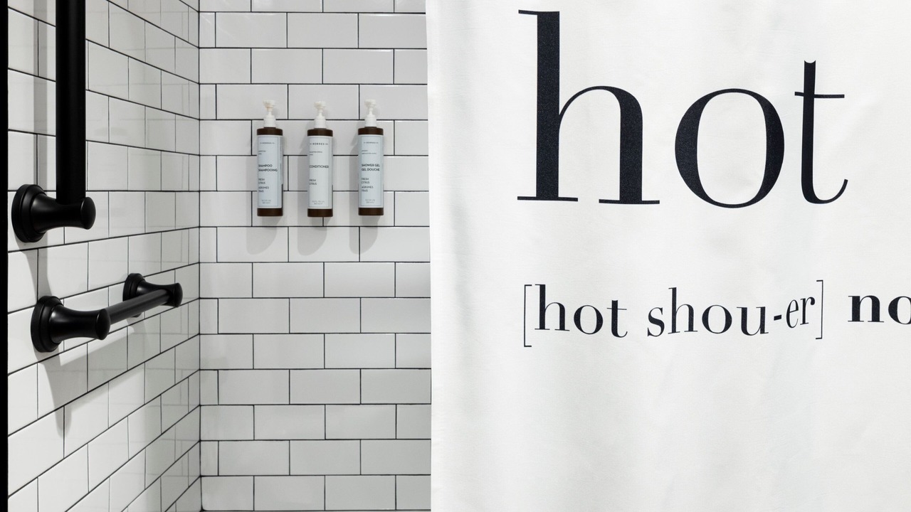 Photo of Bathroom in Old Market