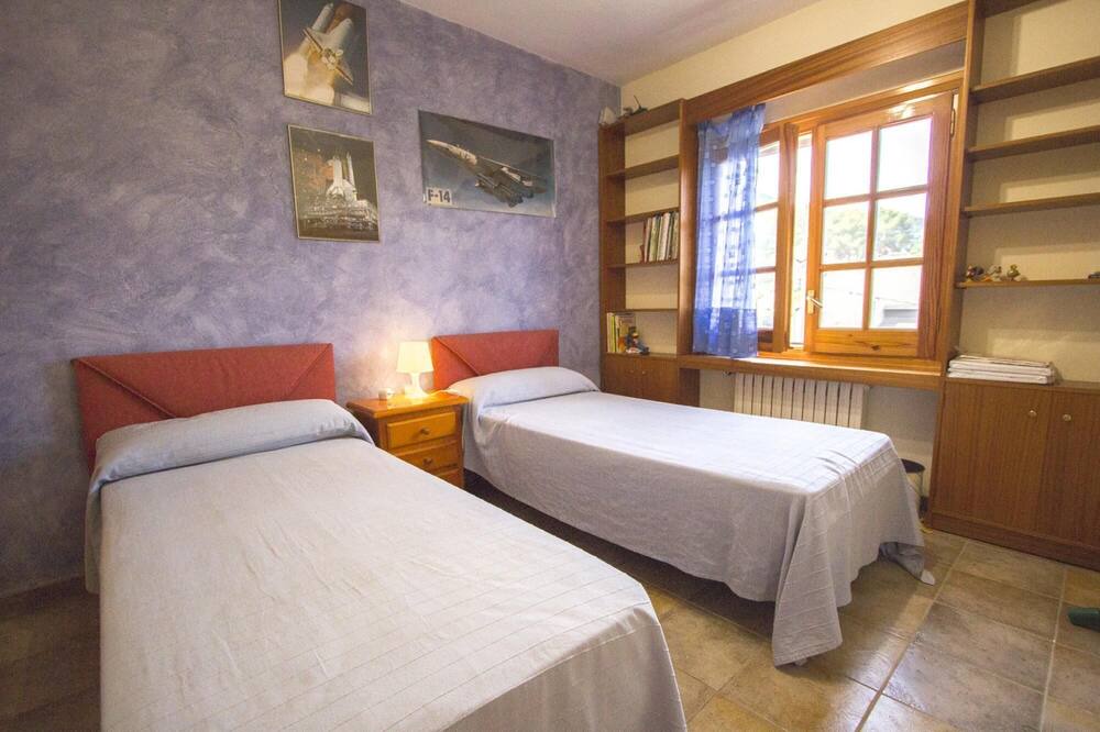 Photo of Bedroom in Santa Rosa