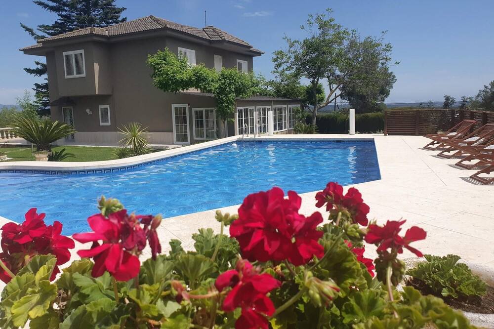 Photo of Outdoor in Alcover