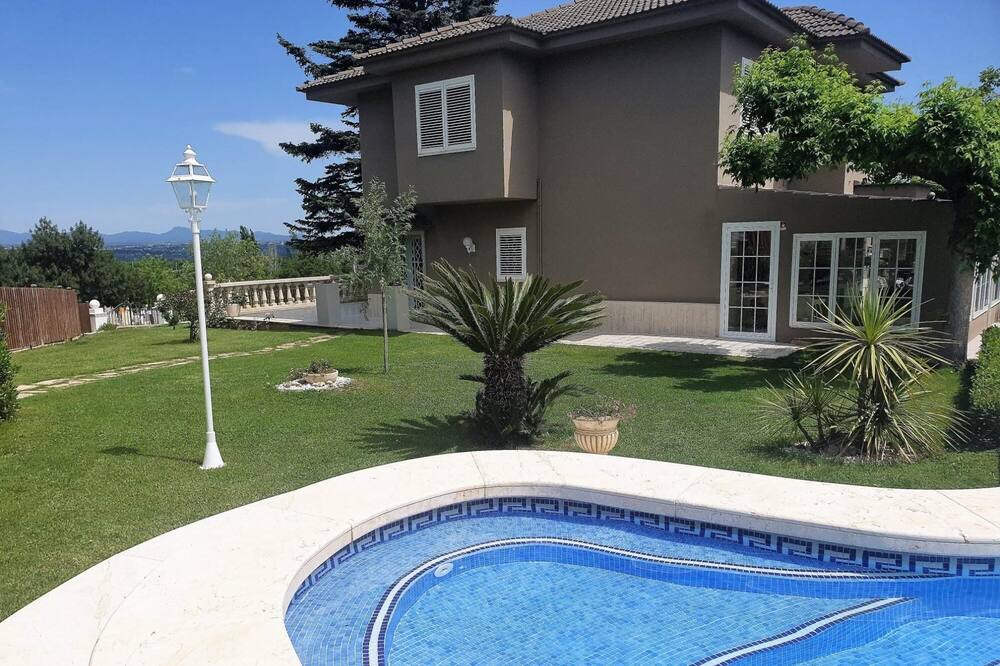 Photo of Outdoor in Alcover