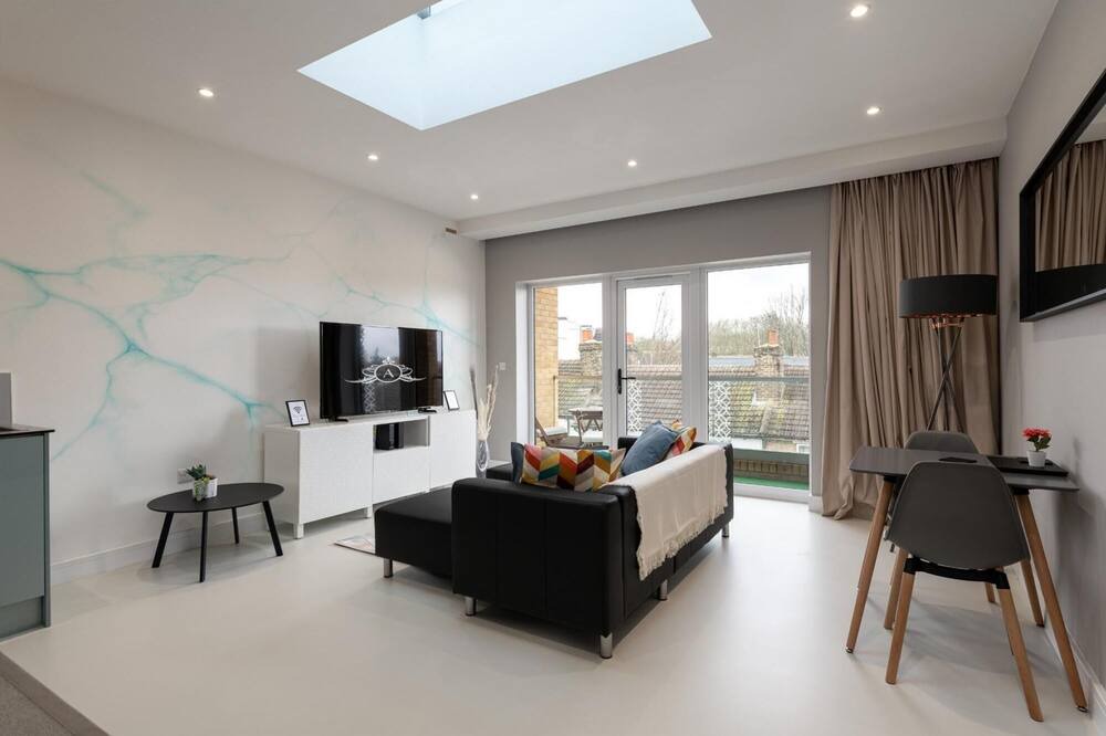 Photo of Livingroom in Gillingham