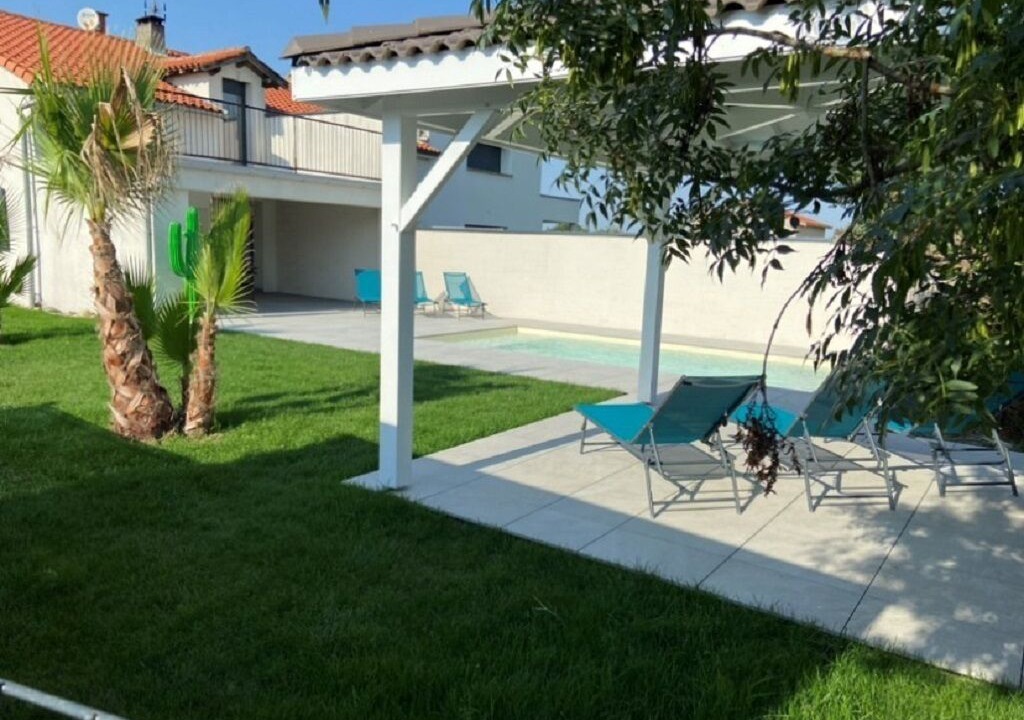 Photo of Outdoor in Lherm