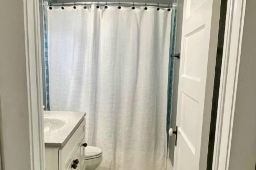 Photo of Bathroom in Atchison