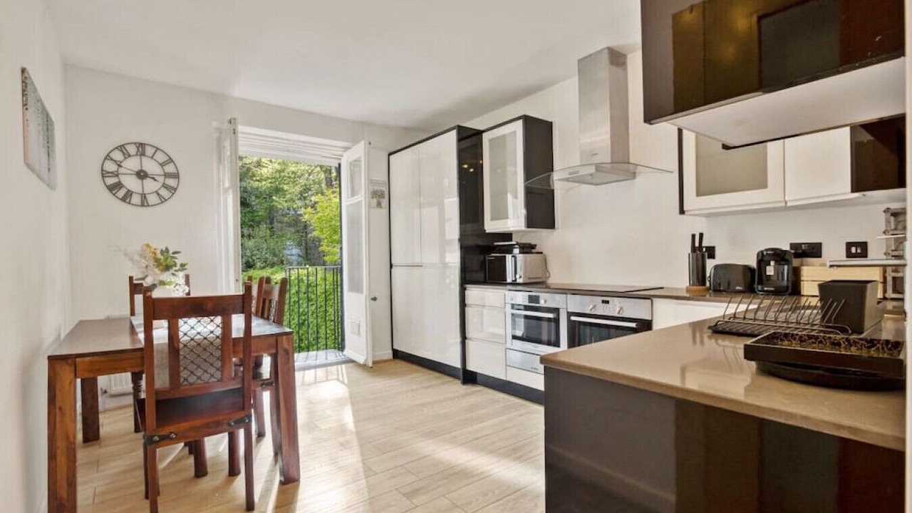 Photo of Kitchen in Earl's Court