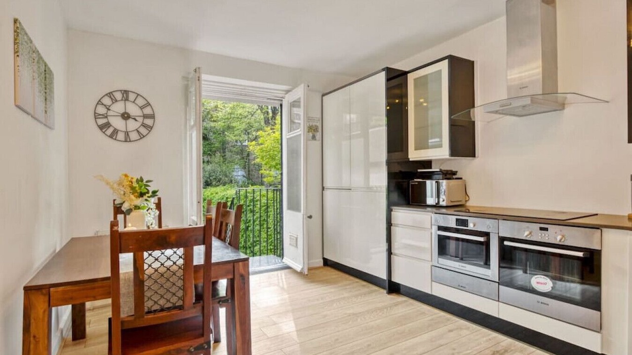 Photo of Kitchen in Earl's Court