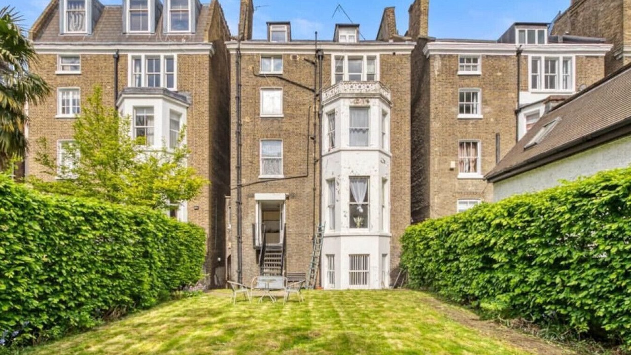 Photo of Outdoor in Earl's Court