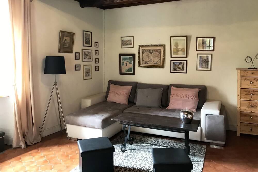 Photo of Livingroom in Saint-Andre-de-Cruzieres