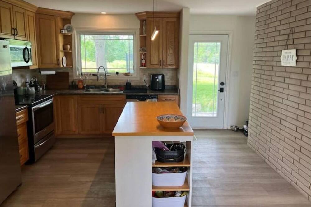 Photo of Kitchen in Greenbank