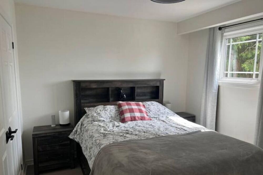 Photo of Bedroom in Greenbank