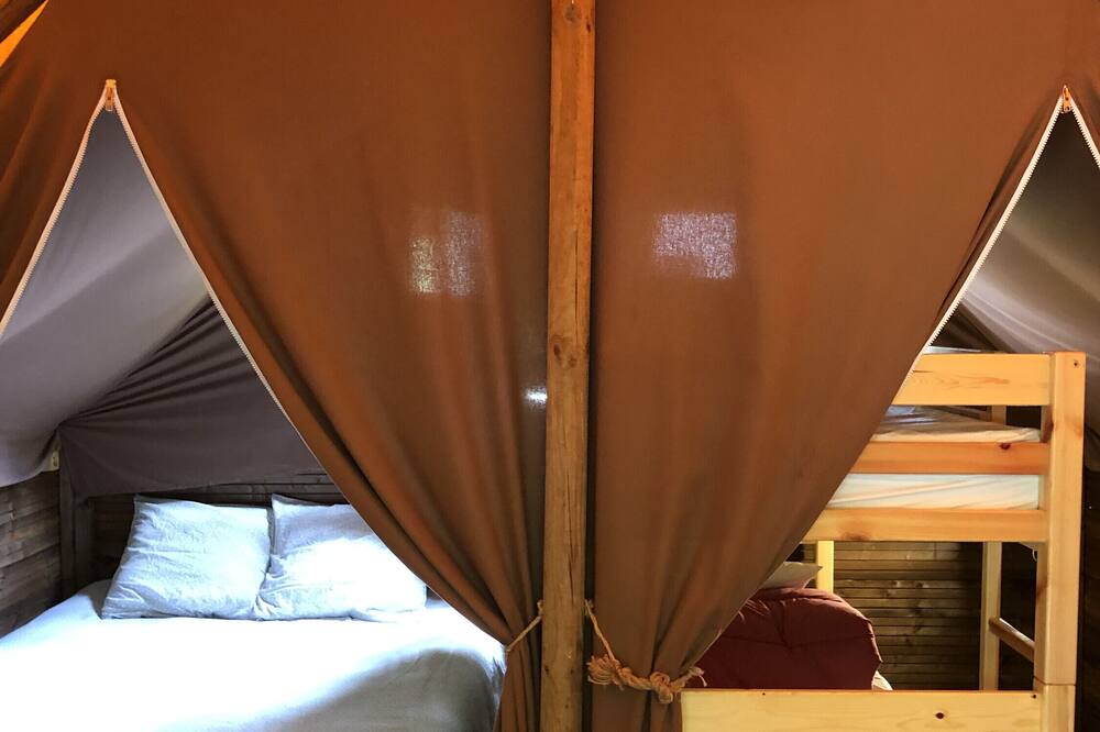 Photo of Bedroom in Gravieres