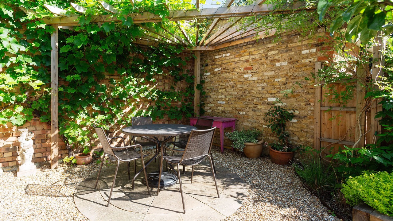 Photo of Outdoor in Twickenham Riverside