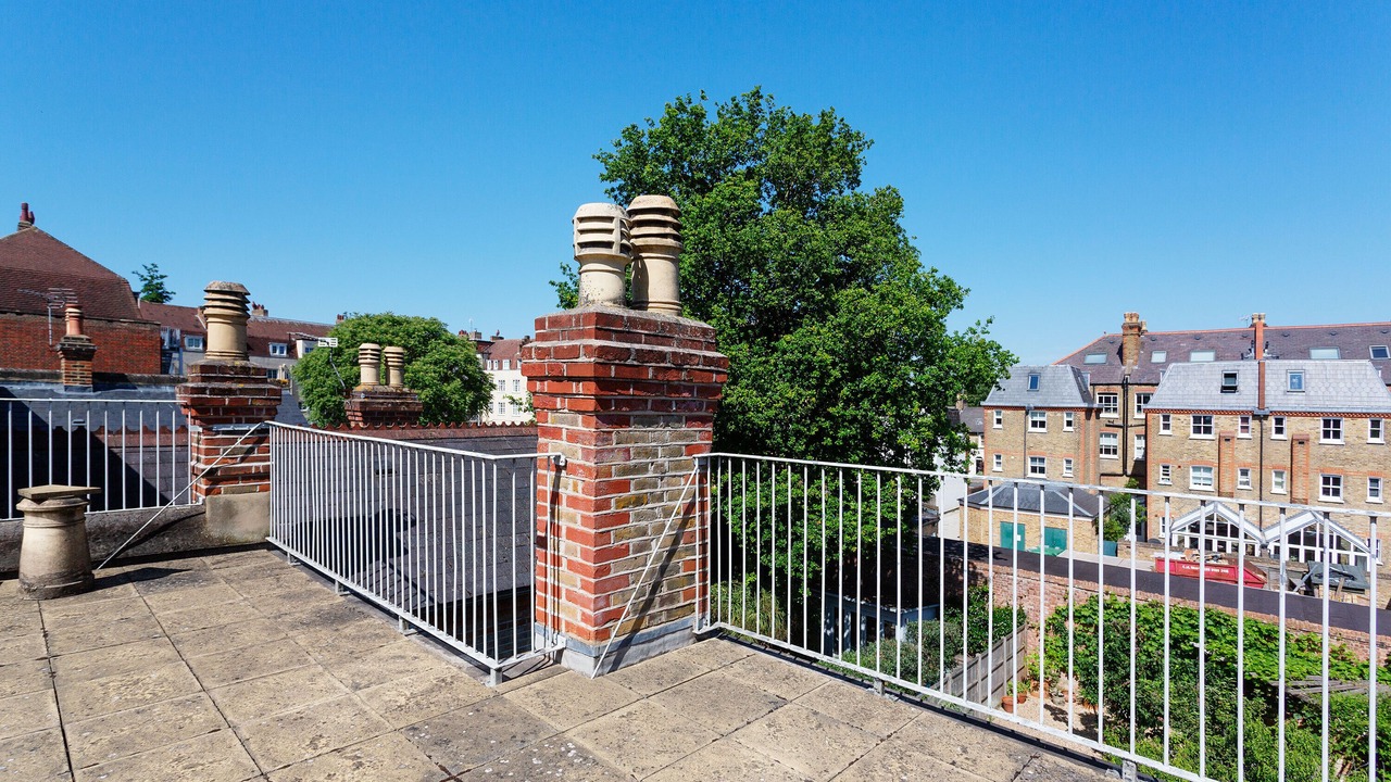 Photo of Outdoor in Twickenham Riverside