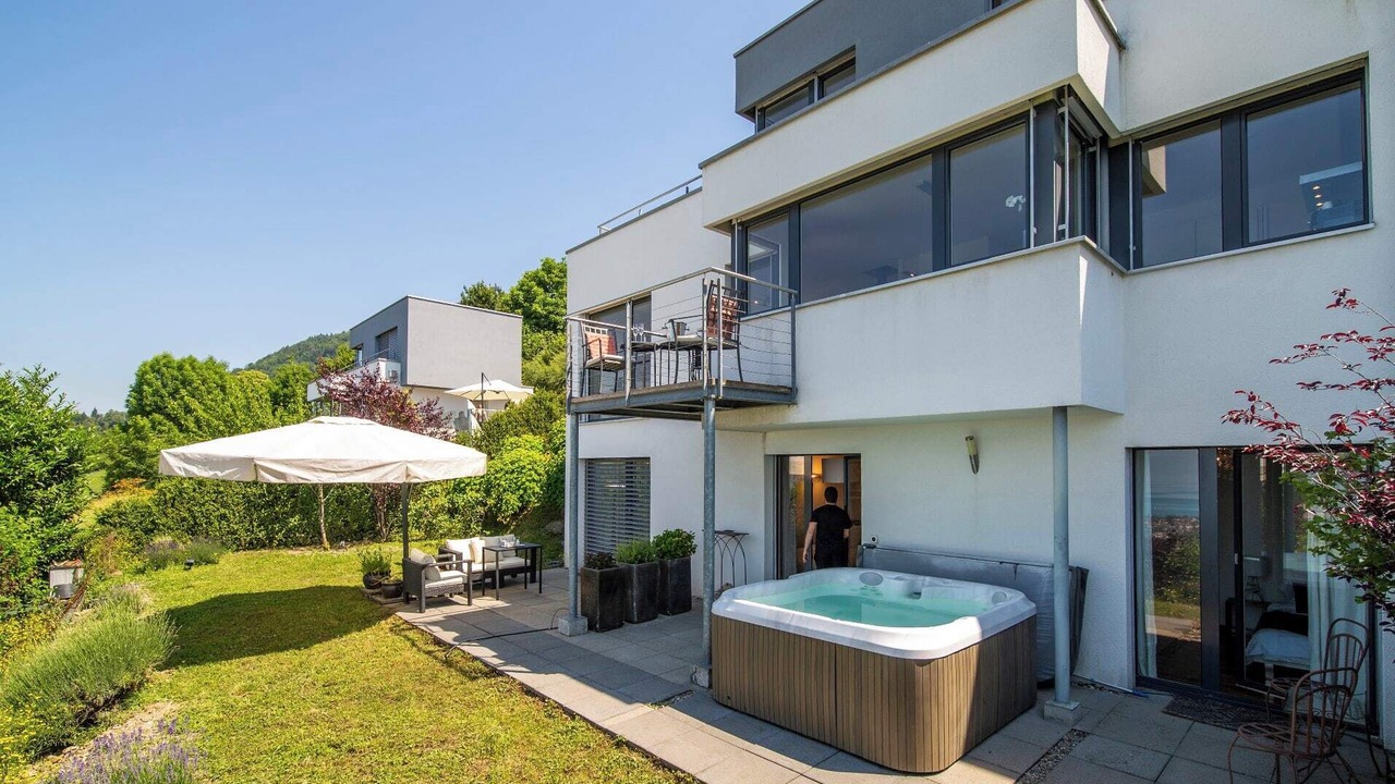 Photo of Outdoor in Montreux