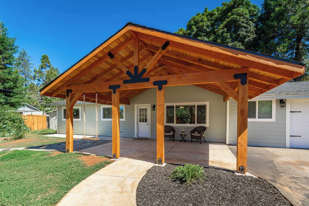 Photo of Outdoor in Apple Hill