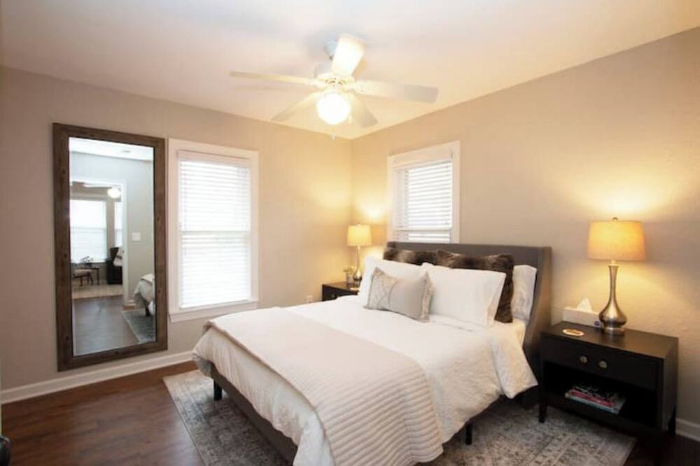 Photo of Bedroom in Westwood