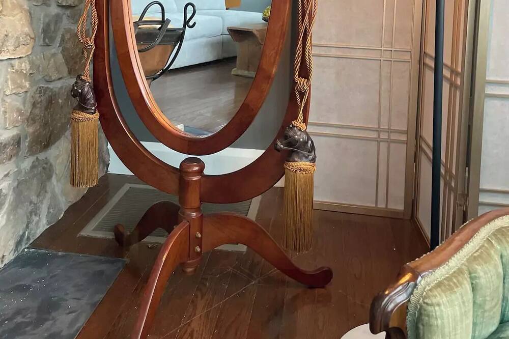 Photo of Bedroom in Glenwood