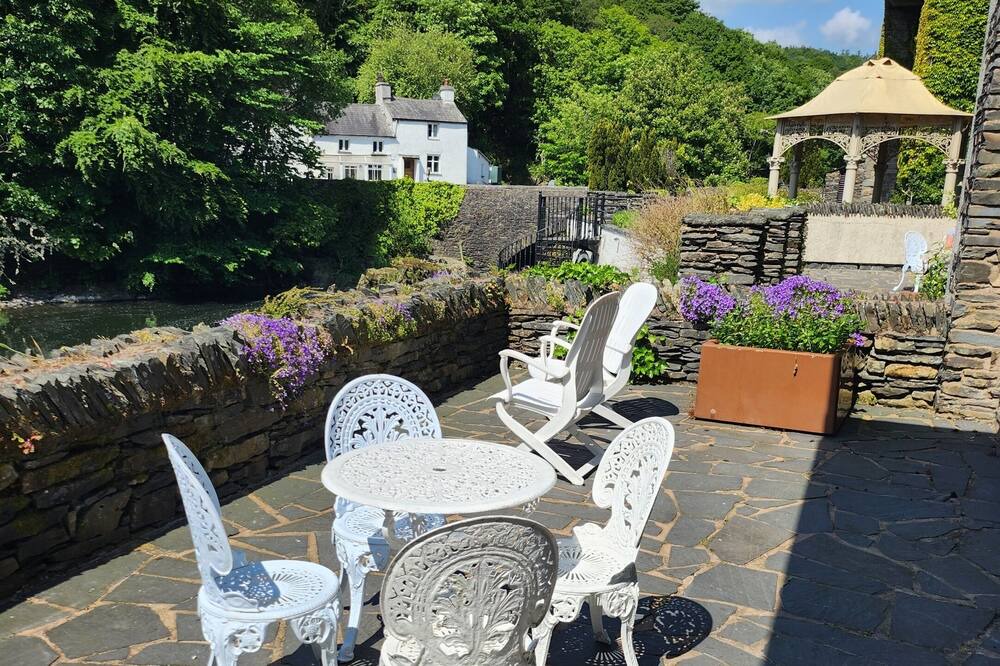 Photo of Outdoor in Backbarrow