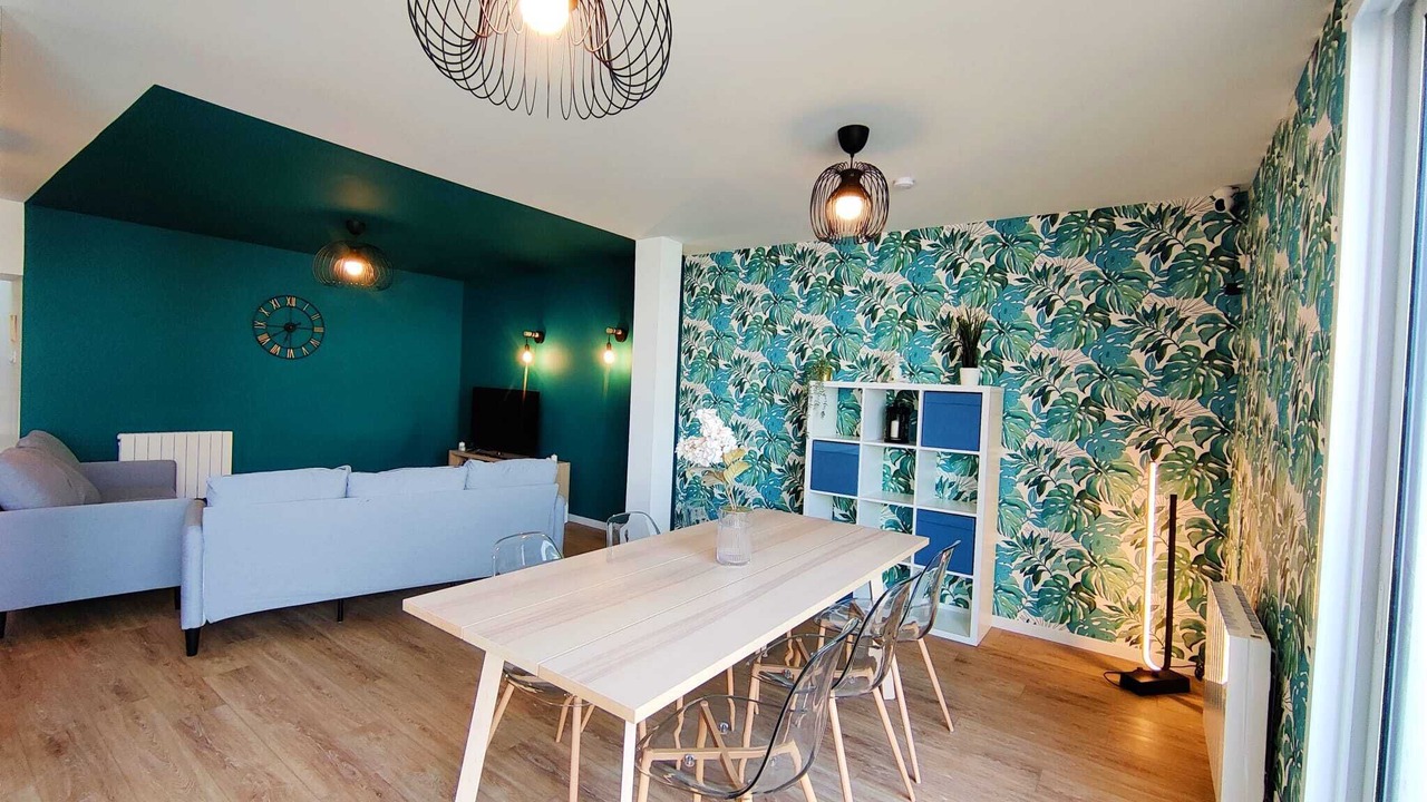 Photo of Others in Bellevue