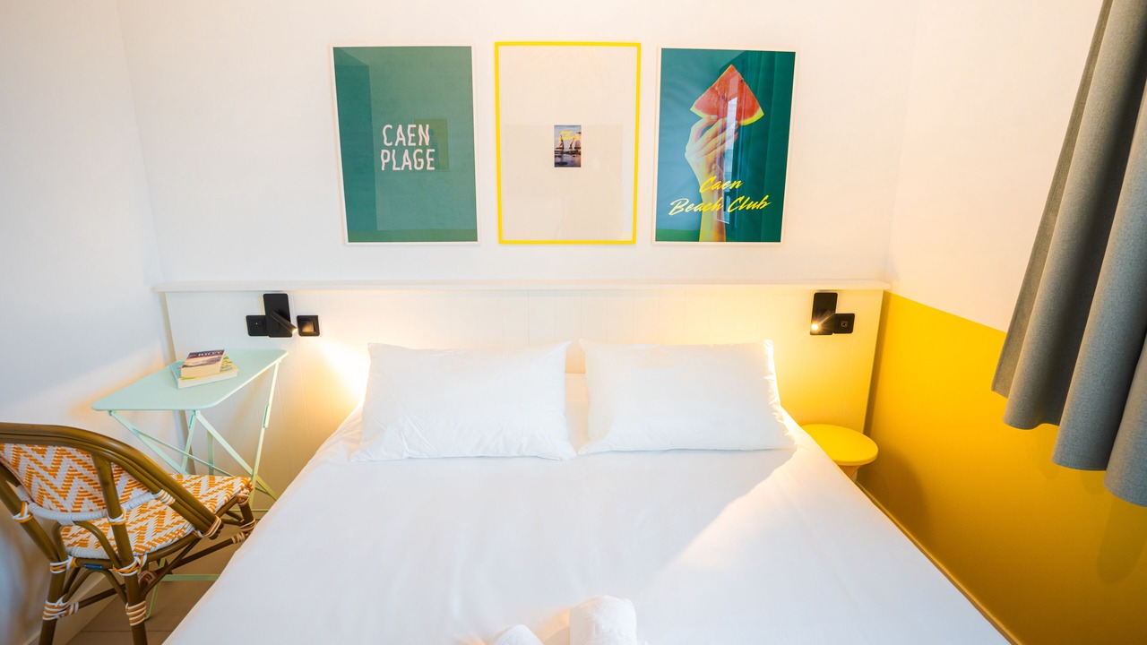 Photo of Bedroom in Port of Caen