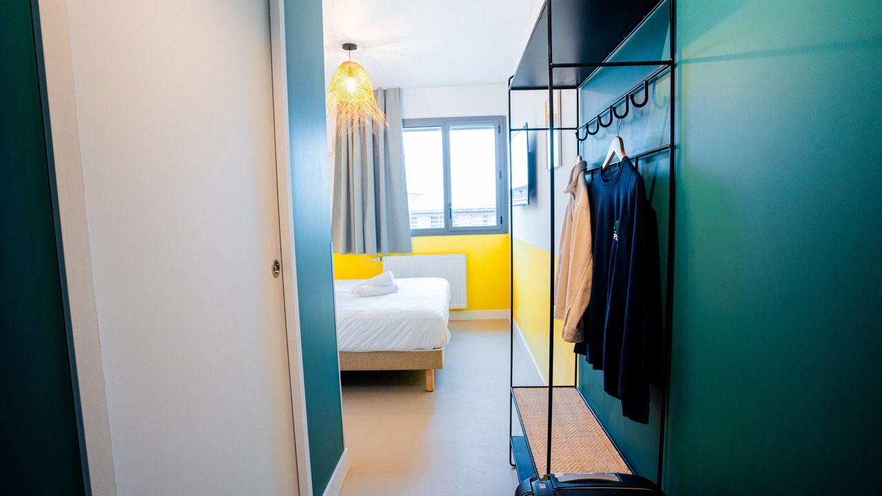 Photo of Bedroom in Port of Caen