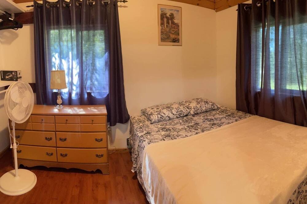 Photo of Bedroom in Winnipeg Beach