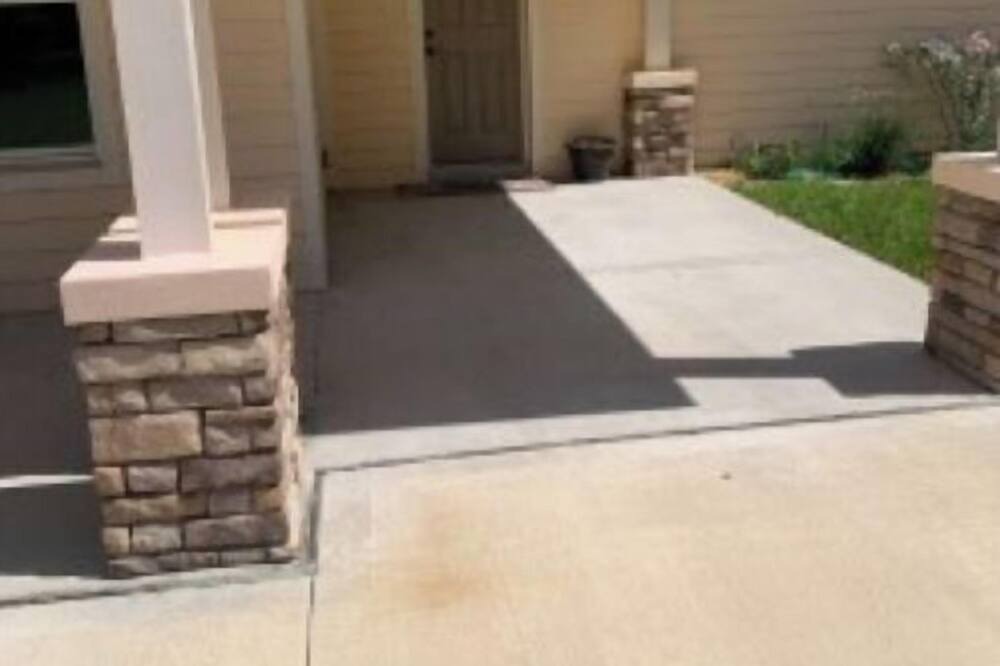 Photo of Outdoor in Hawthorne