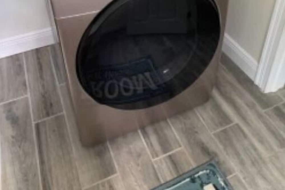 Photo of Others in Hawthorne