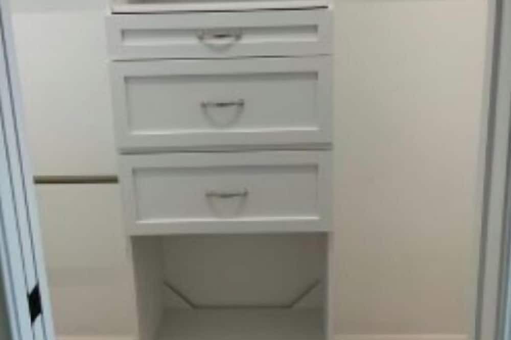 Photo of Others in Hawthorne