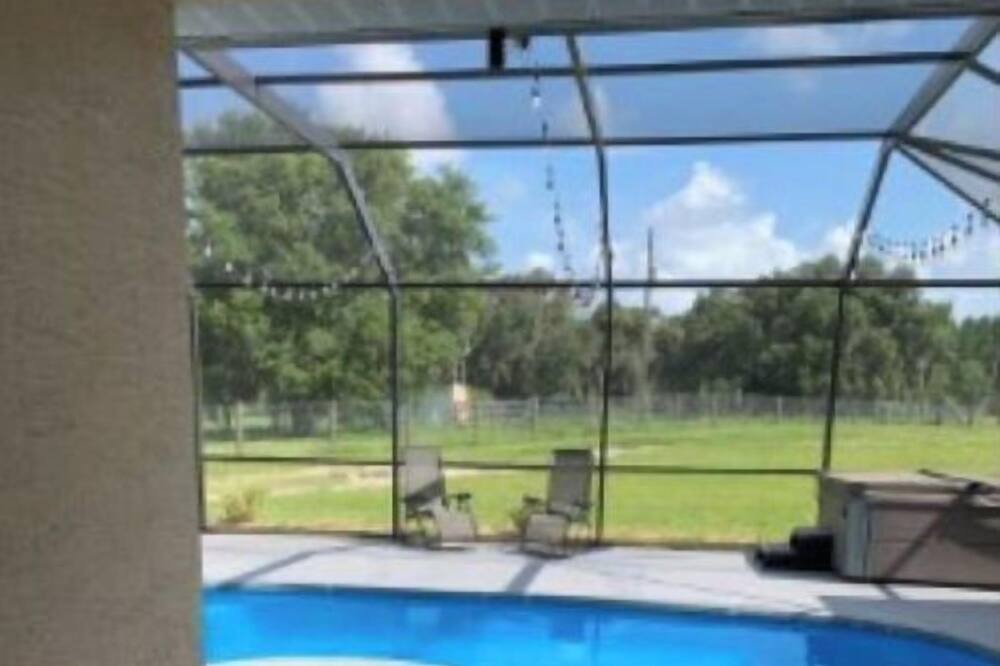 Photo of Outdoor in Hawthorne