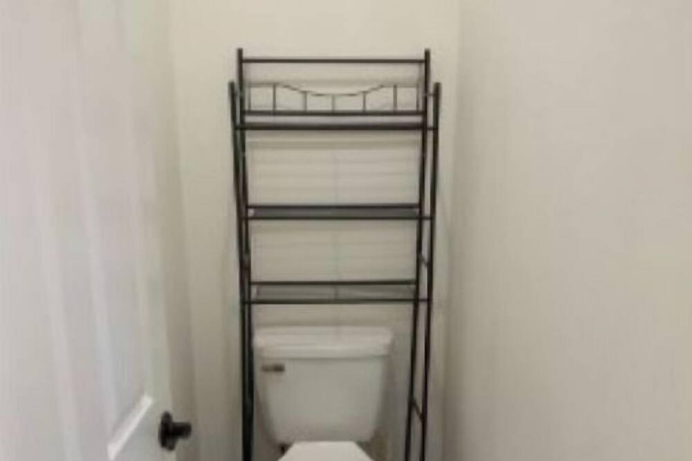 Photo of Bathroom in Hawthorne