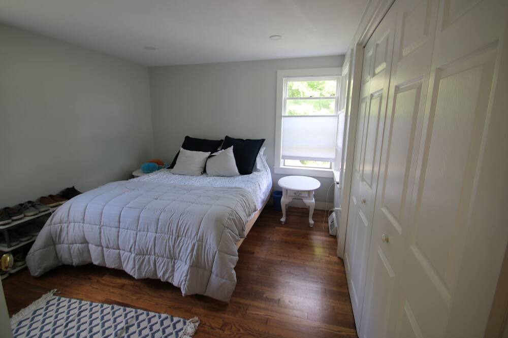 Photo of Bedroom in Humarock