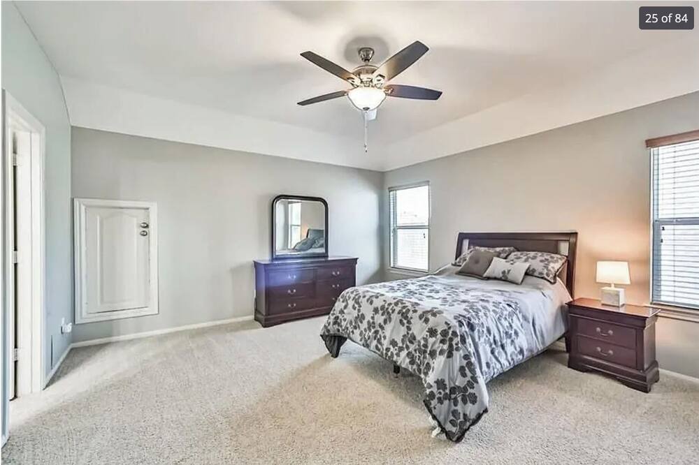 Photo of Bedroom in Briarforest