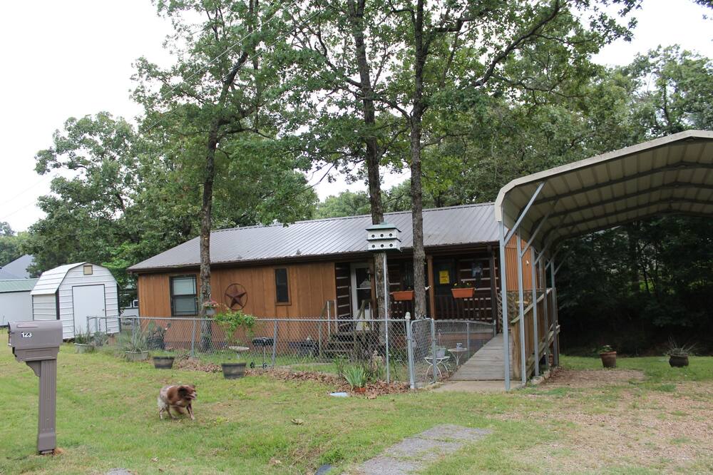 Photo of Outdoor in Enchanted Oaks