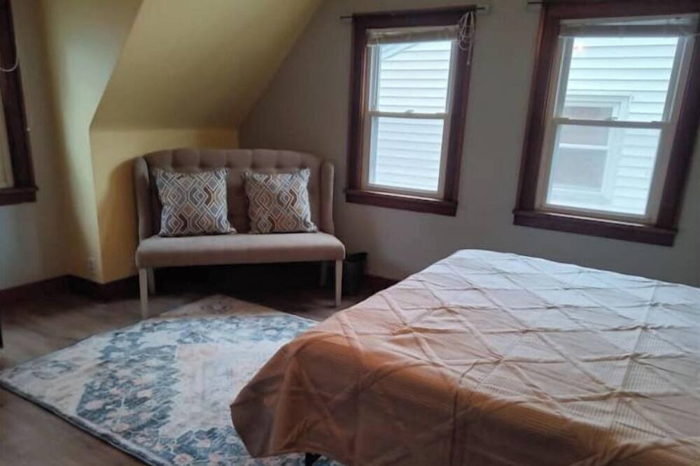 Photo of Bedroom in Rochester