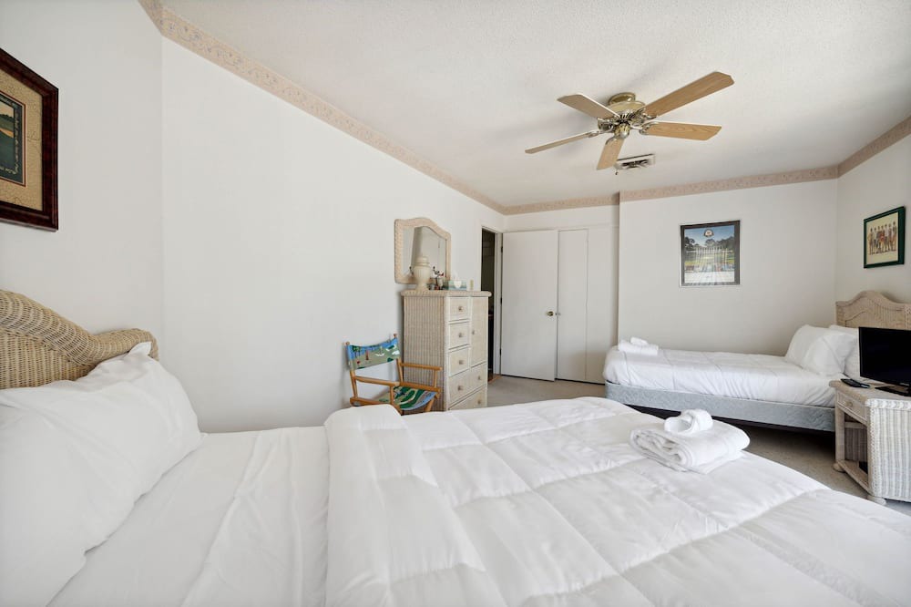 Photo of Bedroom in Foxfire