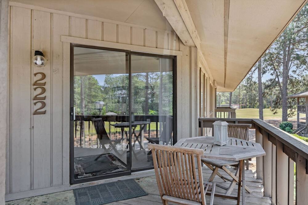 Photo of Outdoor in Foxfire