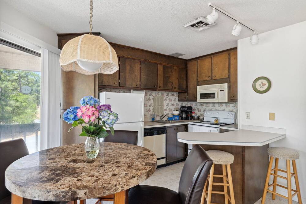 Photo of Kitchen in Foxfire