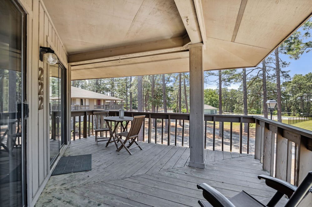 Photo of Outdoor in Foxfire