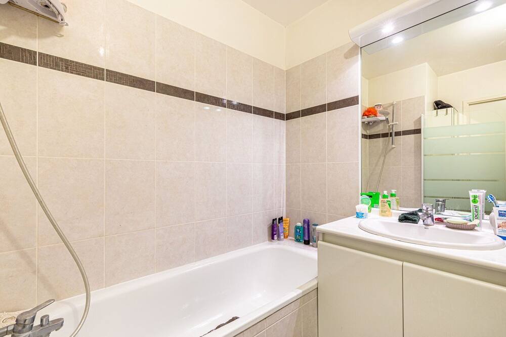 Photo of Bathroom in Livry-Gargan