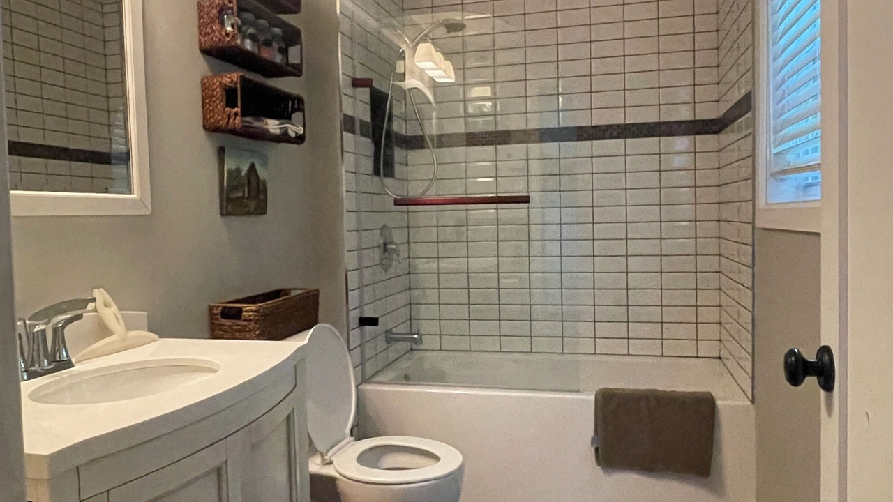 Photo of Bathroom in Potton