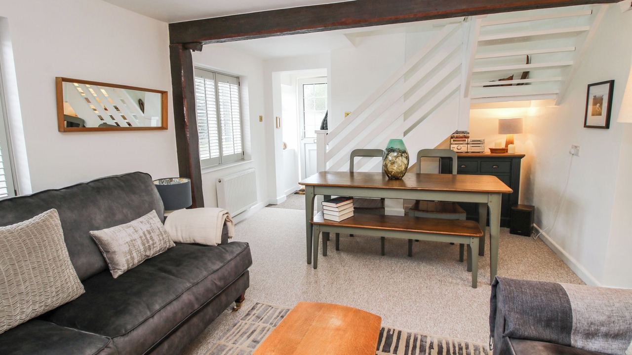 Photo of Livingroom in Halfway House