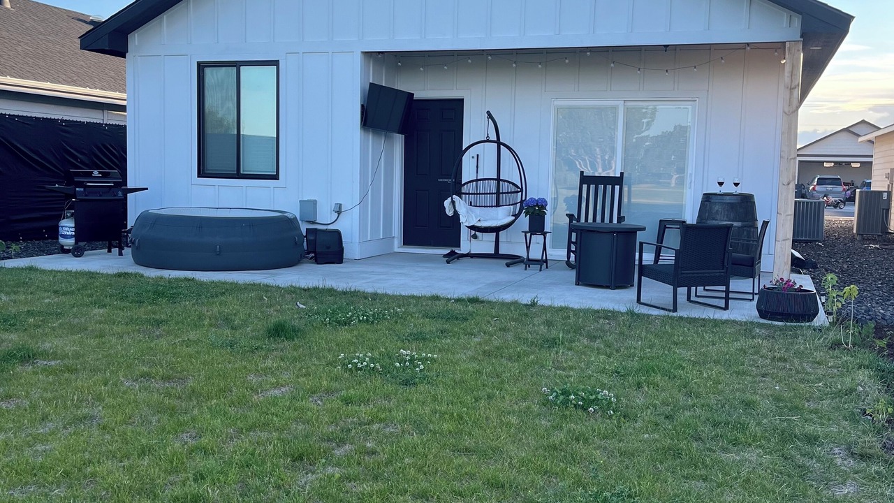 Photo of Outdoor in Stratford