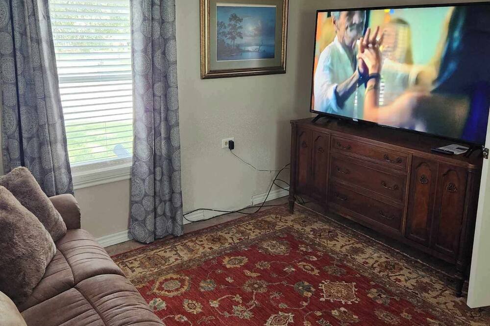 Photo of Livingroom in Rockport