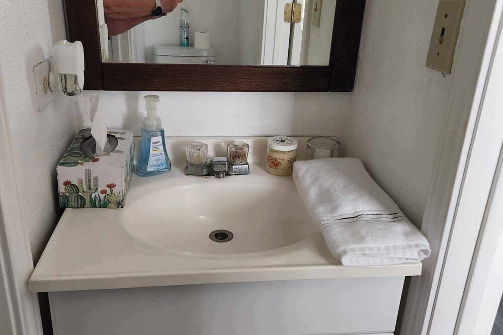 Photo of Bathroom in Rockport