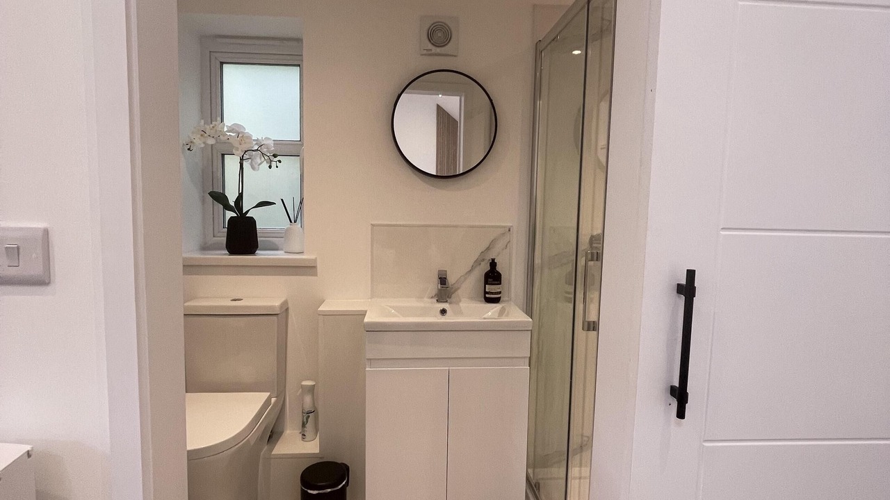 Photo of Others in Cowes