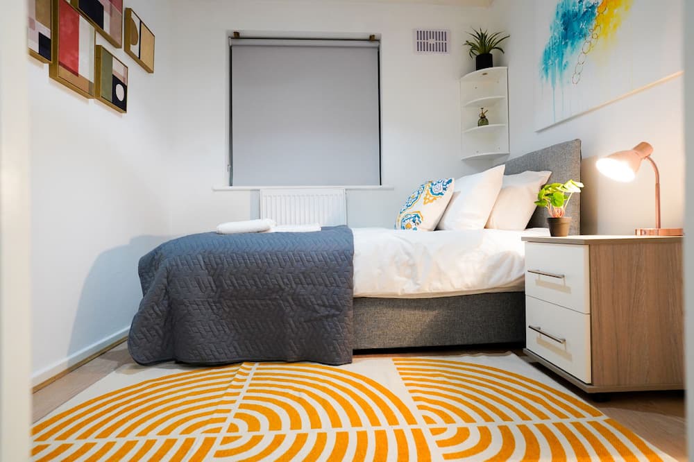 Photo of Others in Tea Green