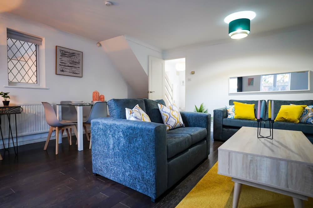 Photo of Bedroom in Tea Green