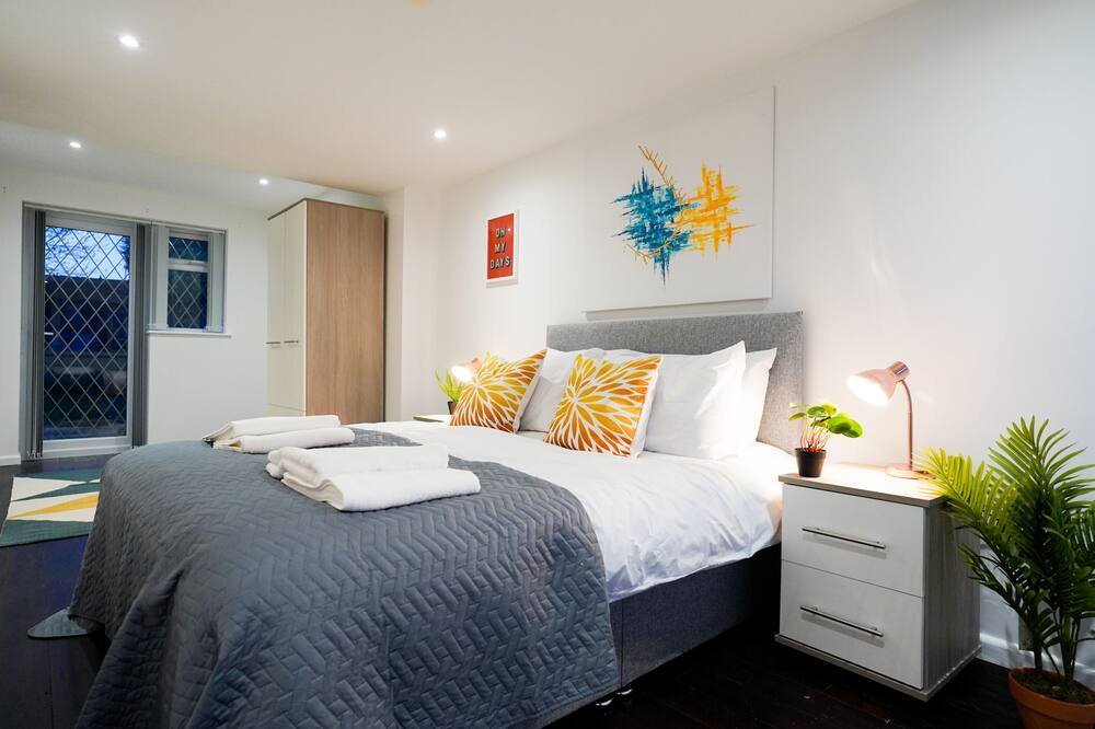 Photo of Others in Tea Green